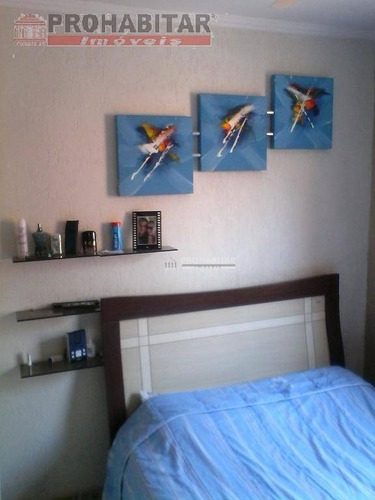 Vendo Casa Térrea Em Condomínio Fechado Com 2 Quartos Sendo 1 Suíte Com Armário, 1 Banheiro, Cozinha Com Armários, Quintal Portão Automático - Ca1561