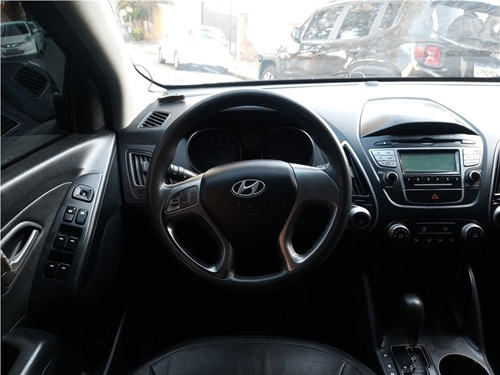 Imagem 6 de 13 de Hyundai Ix35 2.0 Mpfi Gls 4x2 16v Gasolina 4p Automático