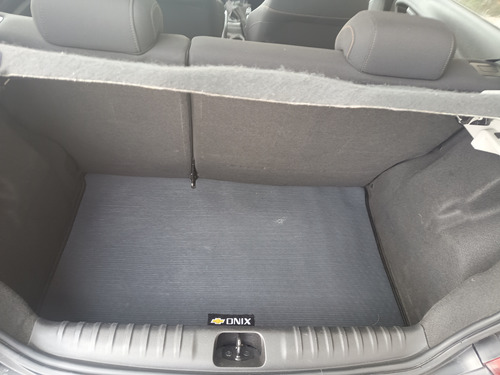 Chevrolet Onix 1.4 Lt 5p