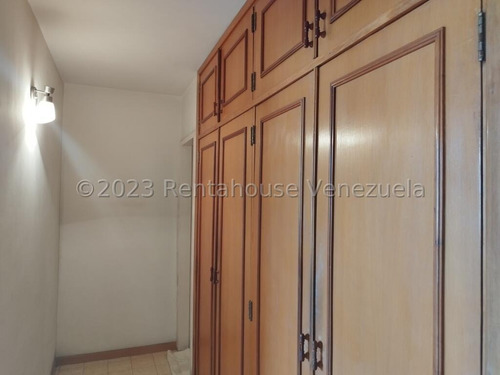 Apartamento En Alquiler Las Acacias 24-6661 Fabricio Liaz