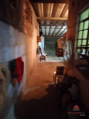 Imagem 2 de 11 de Casa Térrea No Bairro Jardim Morumbi - Sjc - Ca1683