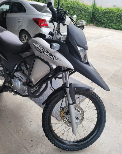 Honda Xre 300 Nueva!!! 900 Km !!!