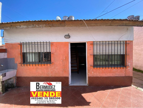 Venta-chalet 3 Ambientes-calle 55 Entre 1 Y 2. Mar Del Tuyu.