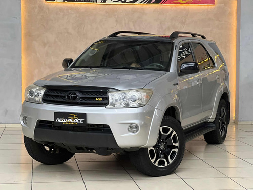 Toyota Hilux SW4 4.0 SRV 4X4 V6 24V