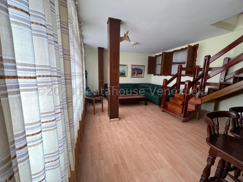 Imagen 10 de 30 de Casa En Venta En Colinas De La California Caracas Pisos De Marmol Vista Al Avila Economicas Muy Conservada Doble Vigilancia Remate 23-18970