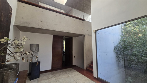 Casa Moderna En Venta En La Dehesa
