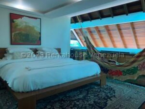 #23-20934 Extraordinaria, Imponente, Inigualable Casa En Los Naranjos Del Cafetal