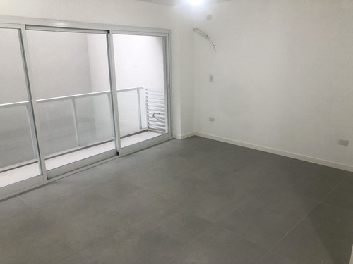 Juncal 1220 Deptos 1, 1 1/2 y 2