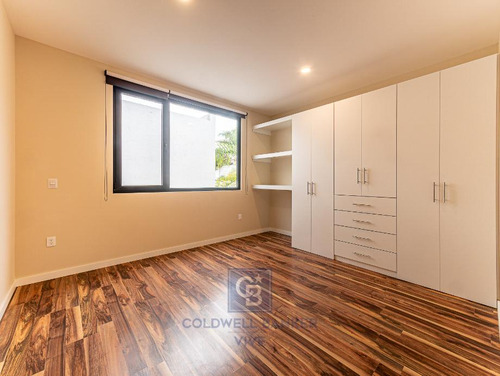 Casa En Venta En Colonia Santa Rosa De Jauregui, Querétaro, Querétaro
