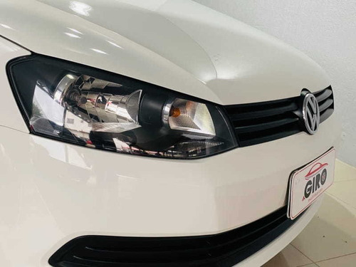 Volkswagen Voyage 1.0 City 2014