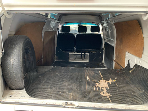Volkswagen Kombi 1.4 MI FURGÃO 8V FLEX 3P MANUAL