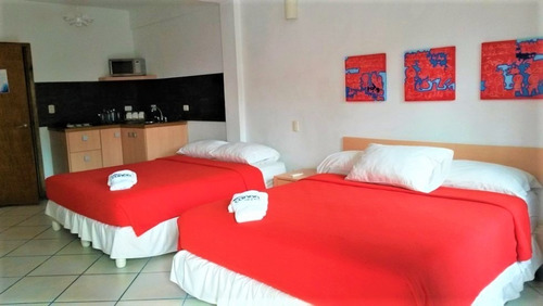 Imagen 3 de 15 de Hotel O Posada En El Yaque, En Venta