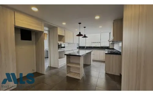 Amplitud Y Elegancia En Un Solo Lugar(mls#254795)