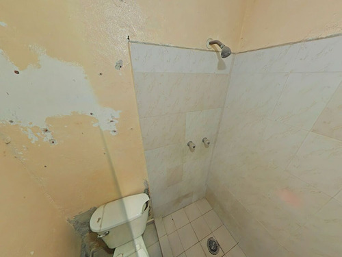 ¡gran Oportunidad En Ecatepec! Casa En Venta Con Distribución En Dos Niveles Y C