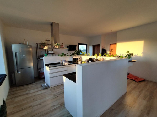 Imagen 4 de 16 de Gran Casa En Venta En Colinas De Carrasco - Amplio Terreno