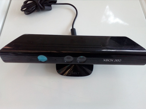 Kinect Xbox 360 Con Dos Juegos 1/2 Uso Original Esta Al 100