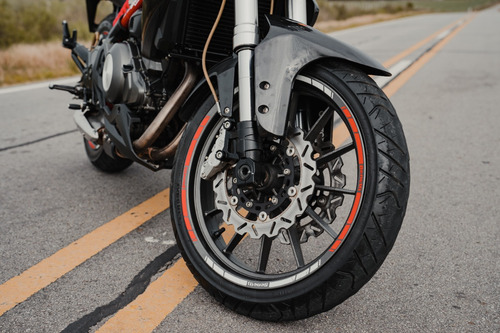 Benelli Tnt 300 - Bruno Hz