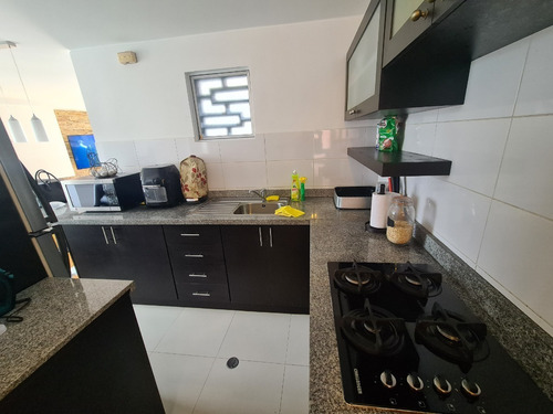 Imagen 13 de 16 de Hermoso Departamento Moderno Remodelado Como Nuevo