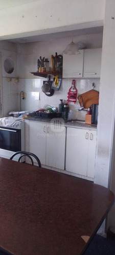 Venta De Apartamento En Complejo Cerrado