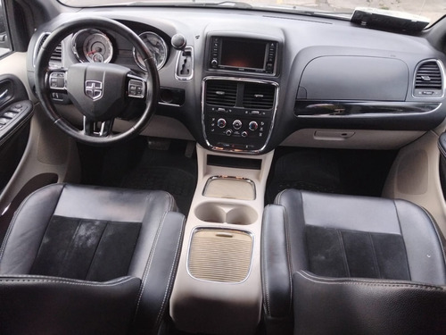 Dodge Grand Caravan 3.7 Sxt+ At
