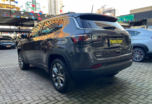 Jeep Compass LONG. T270 1.3 TB 4x2 Flex Aut.