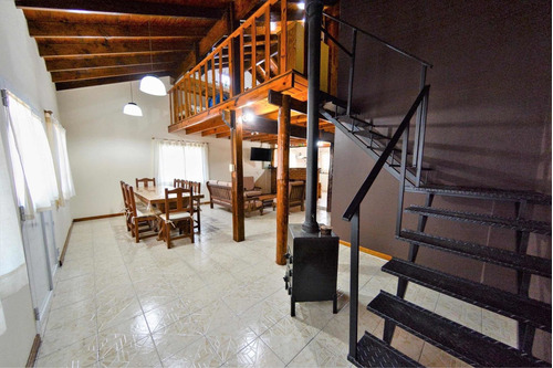 Cabañas En Alquiler Y En Venta En Mar Azul. 2/6/10 Personas.