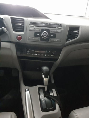Imagem 10 de 14 de Honda Civic