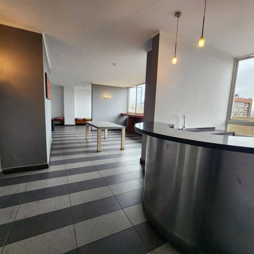 Arriendo Lindo Y Cómodo Depto En S. Centro (99589)