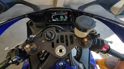 Imagen 12 de 25 de Yamaha R1 1000 Cc ( No Cbr Zx10 Panigale )