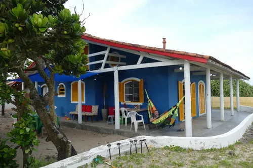 Casa Na Praia Da Juréia, Pé Na Areia, Com Piscina, Frente Ao Mar. Sítio À Beira-mar!