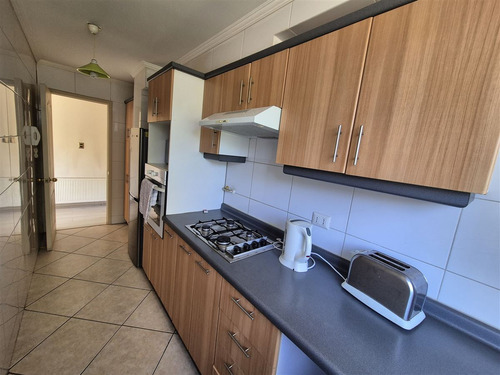 Departamento En Venta De 2 Dorm. Excelente Ubicación