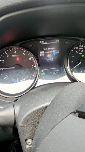 Nissan X-Trail 2.0 Exclusiv 2 Row Hybrid
