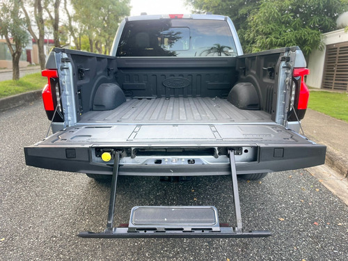 Ford F-150 Lightning Platinum 2022