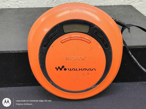 Discman Sony Walkman Portable D-ej622 Retro No Sirve Lector Naranja (Usado)