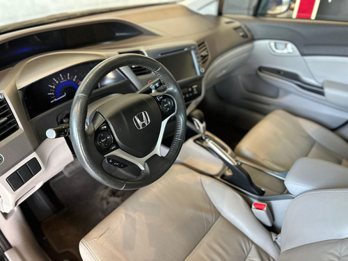 Honda Civic Sedan LXR 2.0 Flexone 16V Aut. 4p