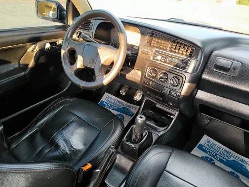 Volkswagen Golf 1.8 Gl
