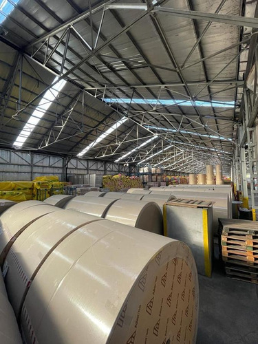 Imagen 1 de 18 de Depósito/galpon En Alquiler Ideal Logistica 5400m2 - Quilmes Oeste