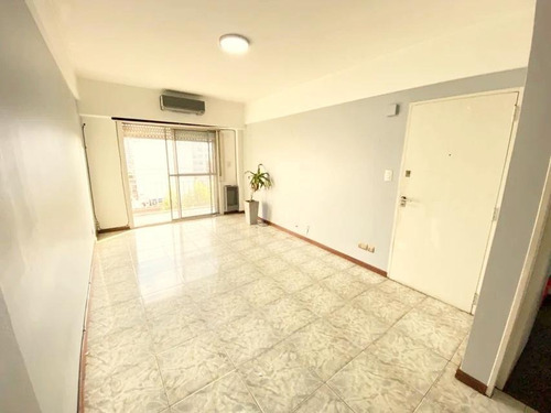 Imagen 3 de 16 de Venta Departamento 3 Ambientes 55 M2 Cochera Lanus Este