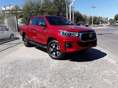 Toyota Hilux 2.8 Cd Srx 177cv 4x4 At