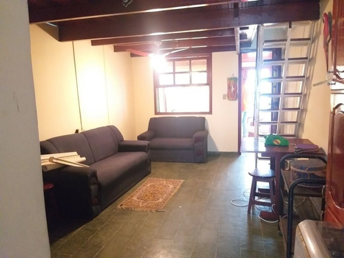 Imagem 3 de 12 de Casa Lado Praia De Unamar - A Poucos Passos Da Praia!