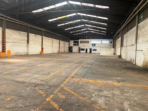 Bodega Industrial De Gran Tamaño En Tultitlan