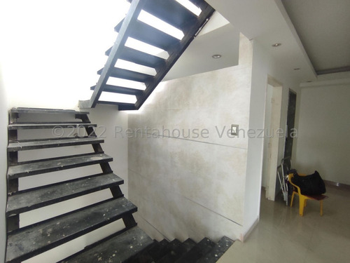 Imagen 14 de 16 de Casa En Venta Centro Maracay 22-2778 Hc
