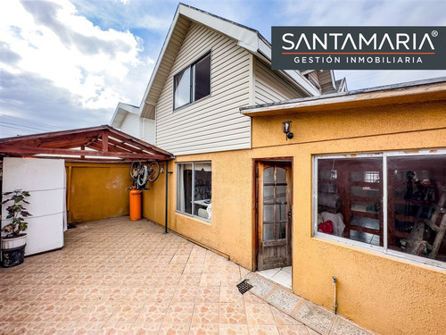 Casa En Venta De 3 Dorm. En Concepción