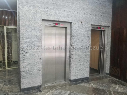 Imagen 25 de 30 de /apartamento_en_venta_en_caracas_en_altamira_ Rah-22-17770 Orlando Figueira 04125535289/04242942992