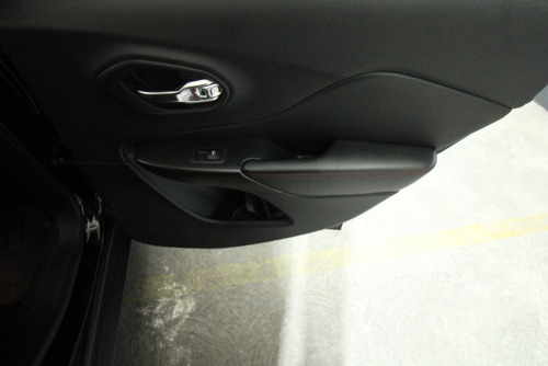 Jeep Cherokee 3.3l Trailhawk At