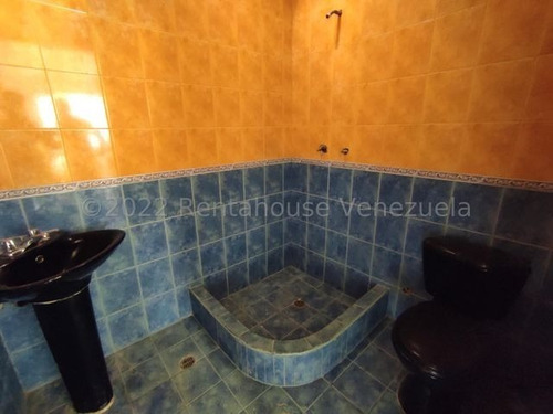 Imagen 17 de 22 de Amplio Townhouse Urb. El Piñal El Limón Maracay 23-14807 Ejc 04243439046