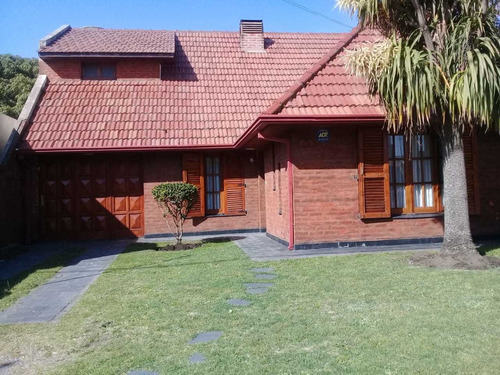Imagen 14 de 14 de Alquilo Casas Y Dtos.2020 Frente Al Mar Y Zona Centro!!!