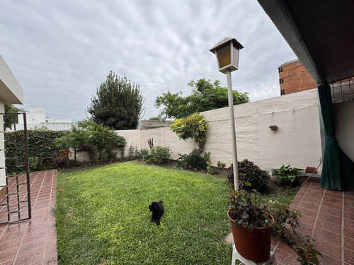Vendo Casa 2 Dorm. Zona Sur. B. Iponá, Cordoba. Apta Crédito
