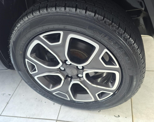 Jeep Renegade 1.8 Longitude Flex Aut. 5p