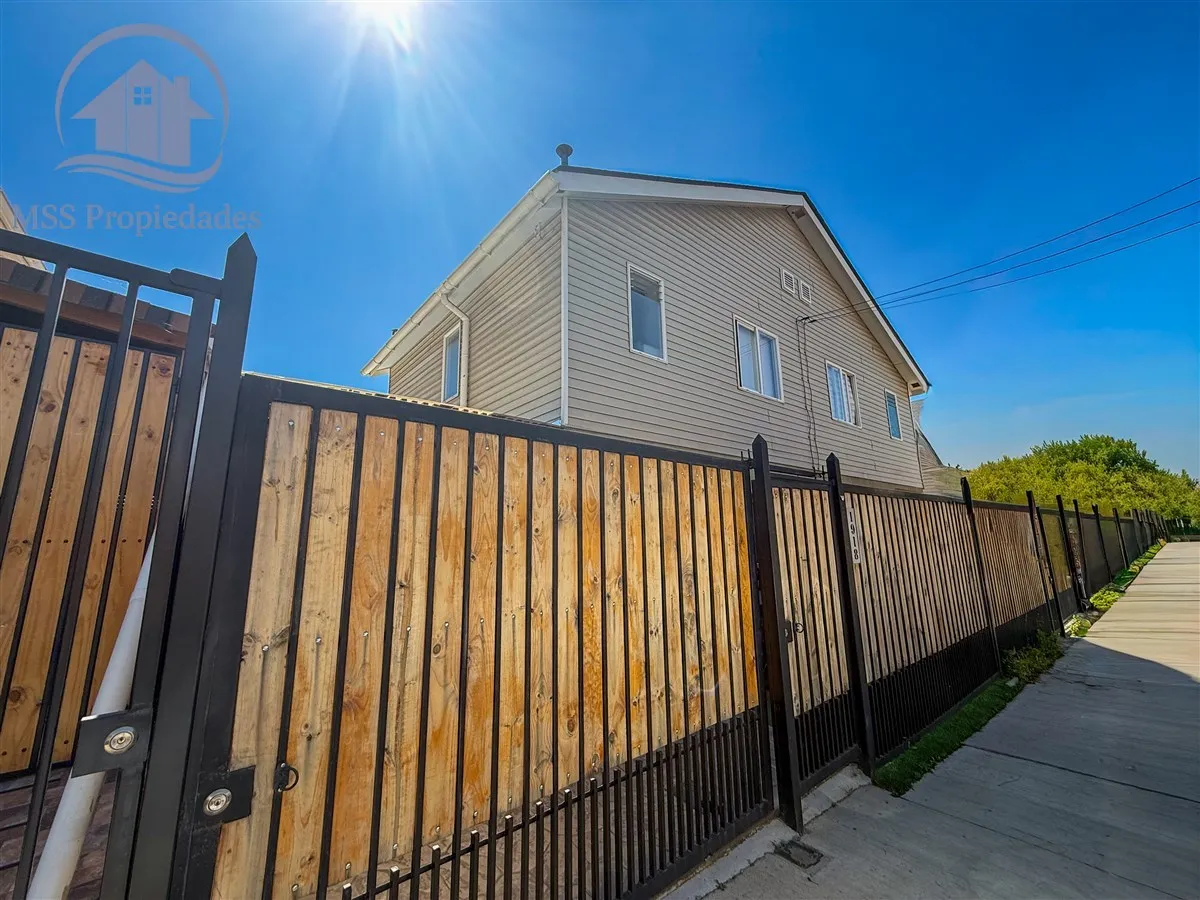 Imagen 1 de 20 de Casa En Arriendo De 3d/2b En Puente Alto